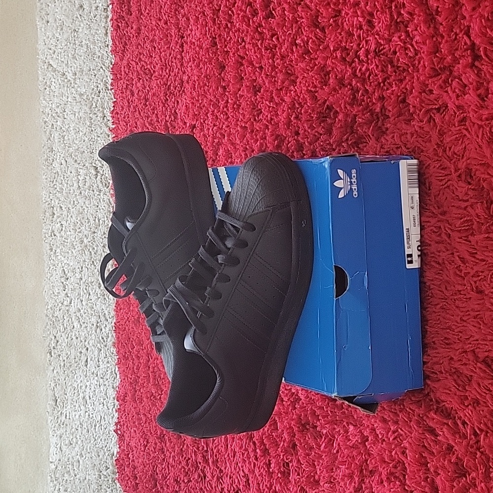 Mens Adidas Superstar Shoes